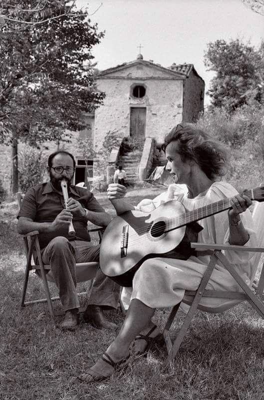 Umberto Eco Plays Recorder!